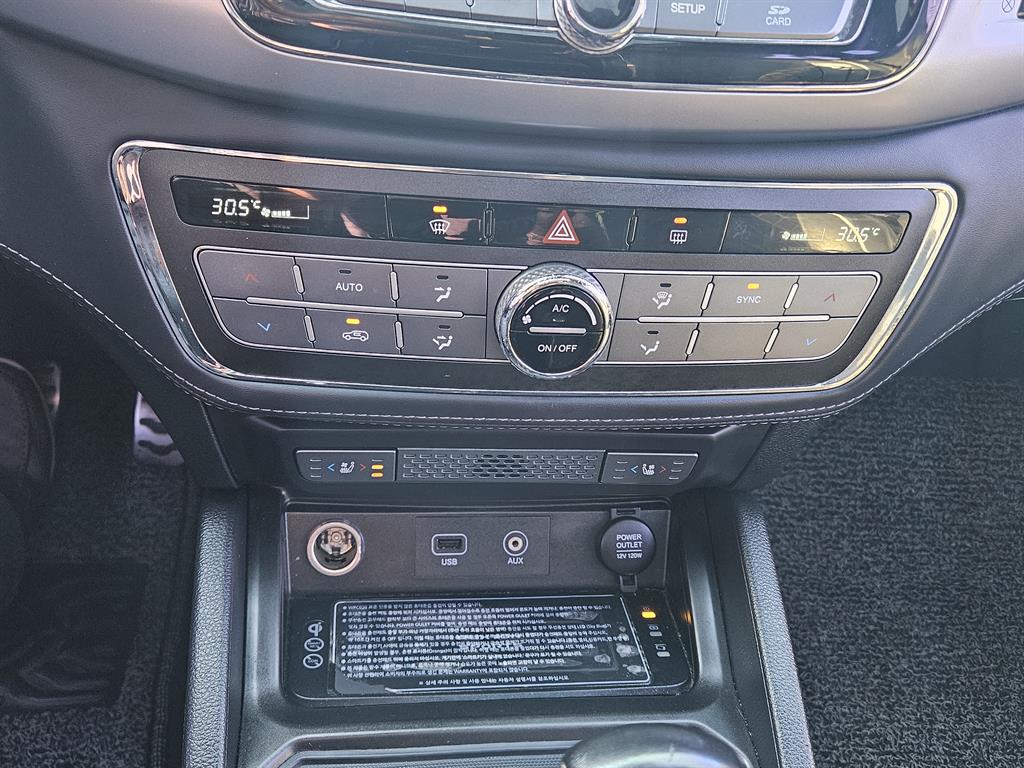 Ssangyong Rexton - Vista 9