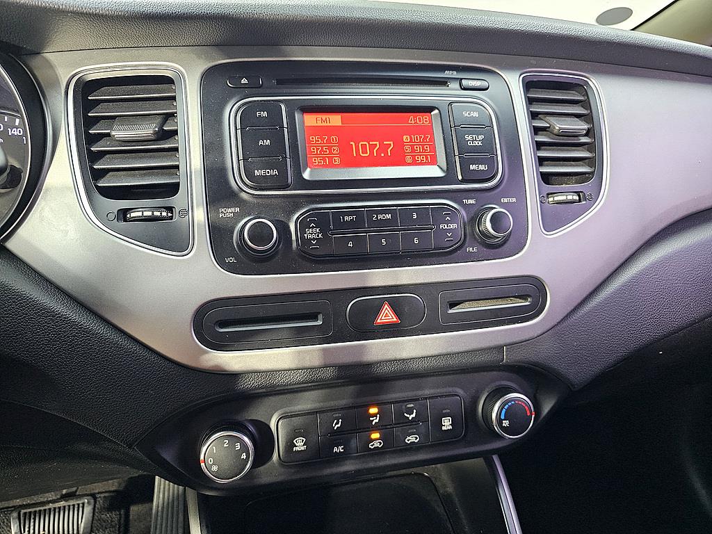 KIA Carens 2015 Gris - Importación desde Corea - HF Imports Iquique - Foto 14