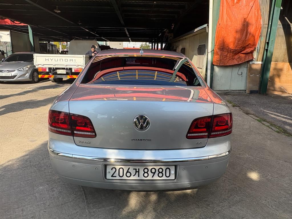 Volkswagen Phaeton - Vista 4