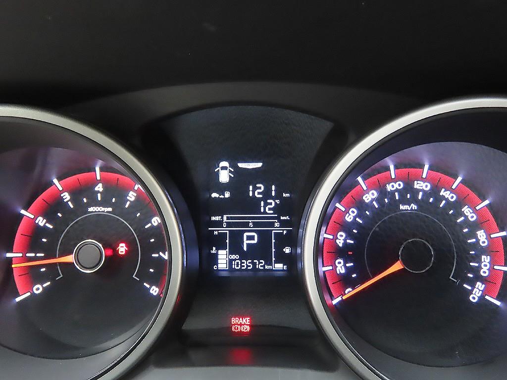 Ssangyong Tivoli - Vista 11