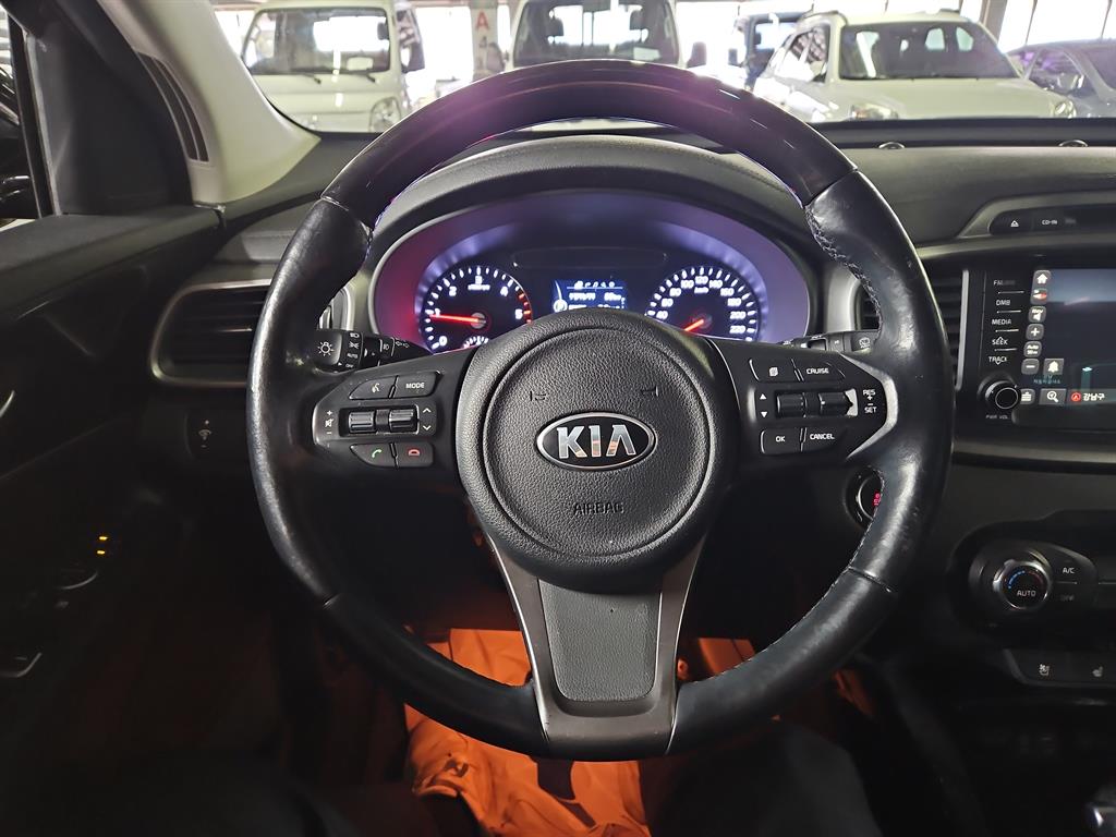 KIA Sorento 2015 Negro - Importación desde Corea - HF Imports Iquique - Foto 13