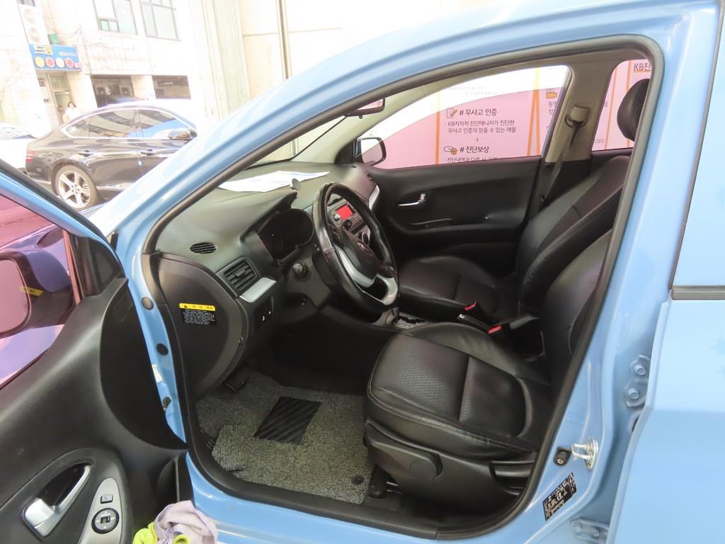 KIA Morning - Vista 5