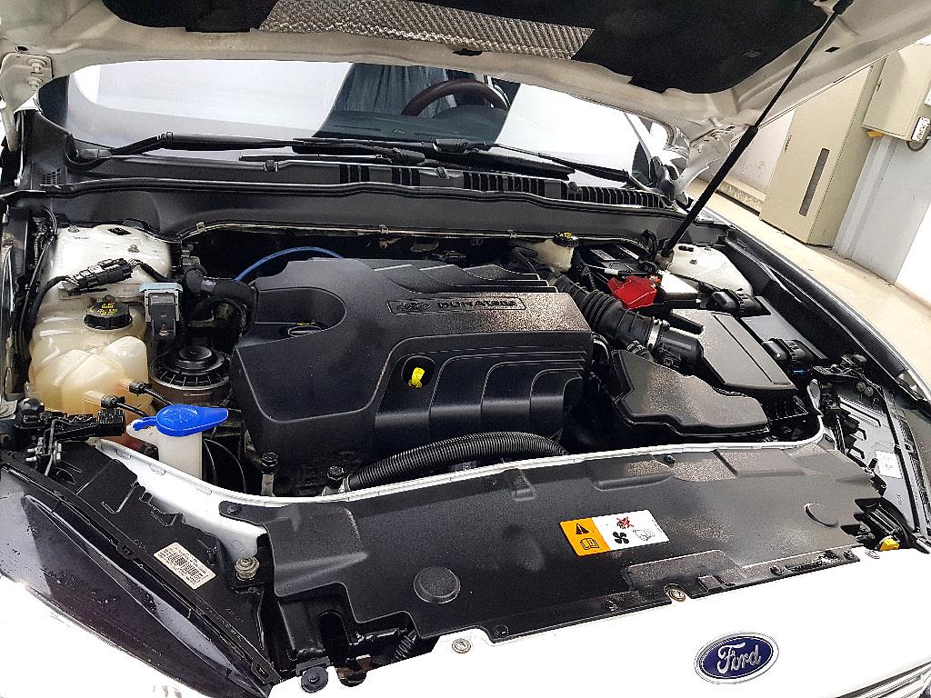 Ford Mondeo - Vista 6