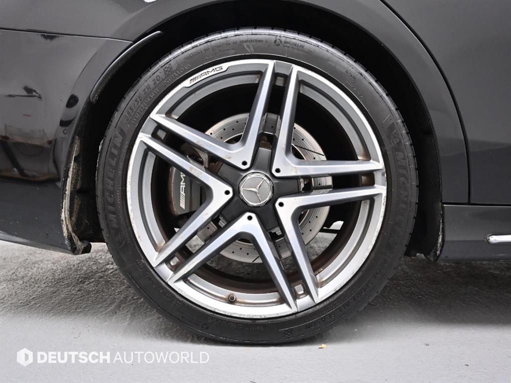 Mercedes Benz S Class - Vista 5