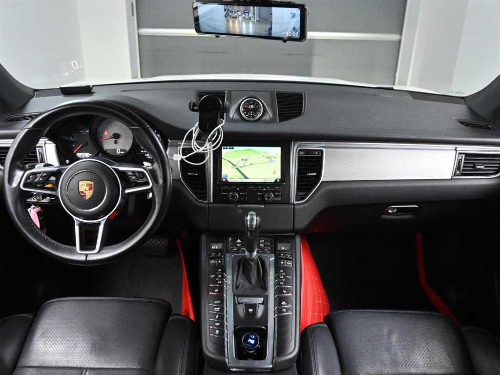 Porsche Macan - Vista 8