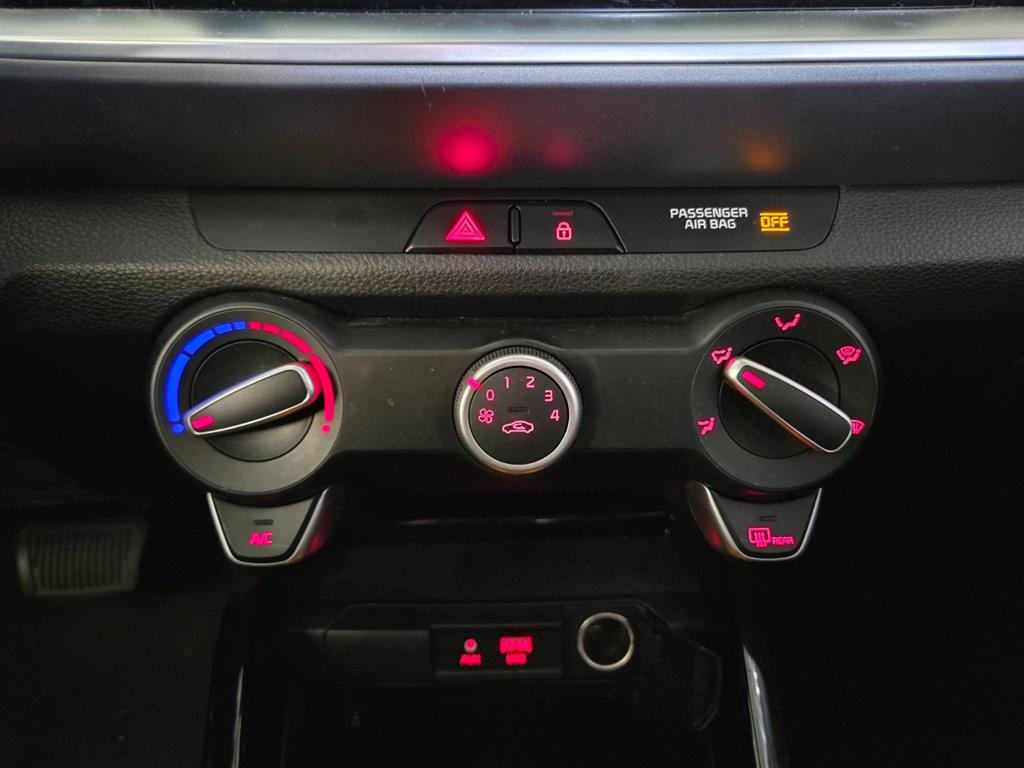 KIA Stonic 2019 Rojo - Importación desde Corea - HF Imports Iquique - Foto 13