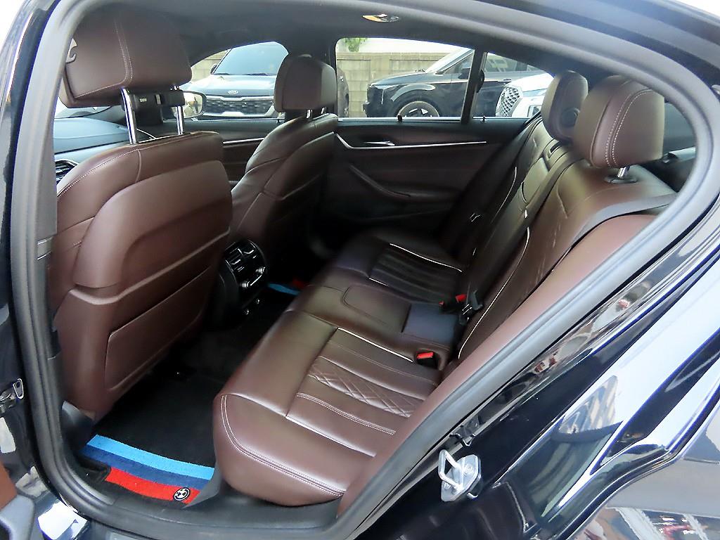 BMW 5 Series - Vista 6