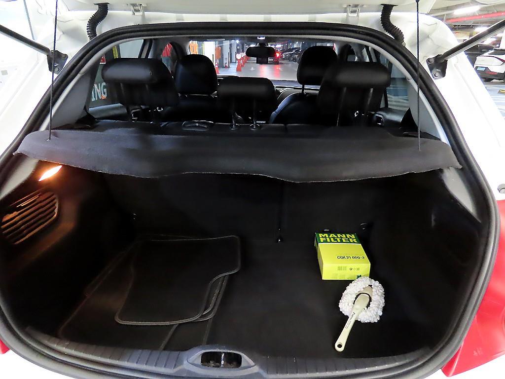 Peugeot 208 2015 Blanco - Importación desde Corea - HF Imports Iquique - Foto 16