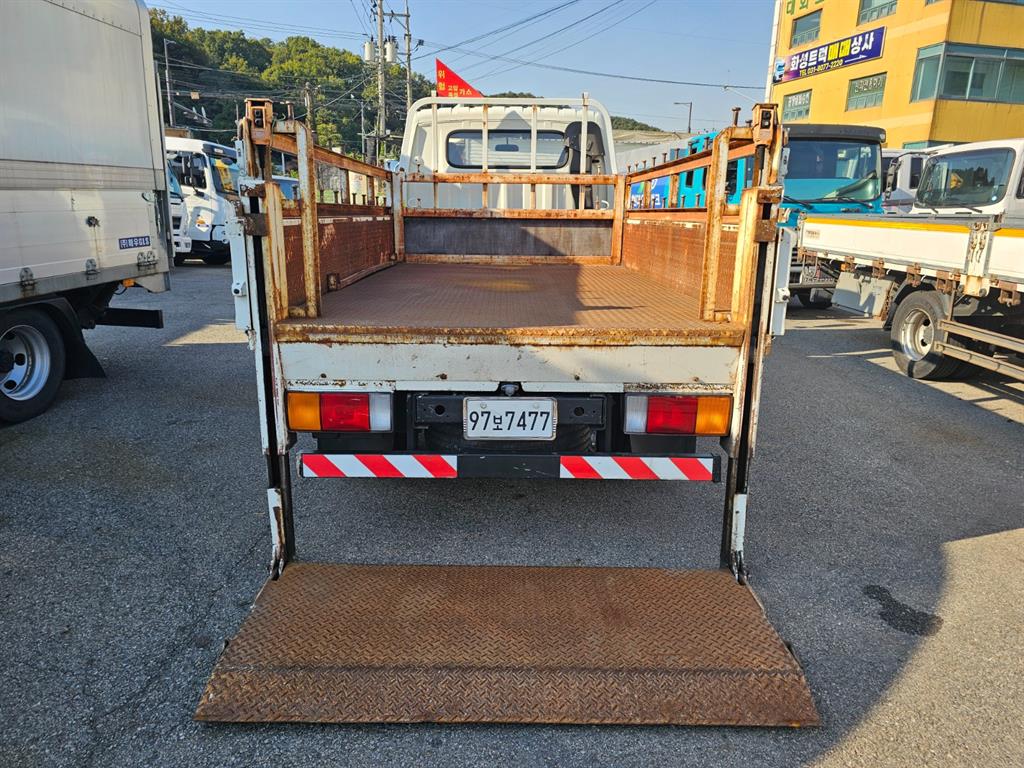 medium and large cargo Cargo - Vista 8