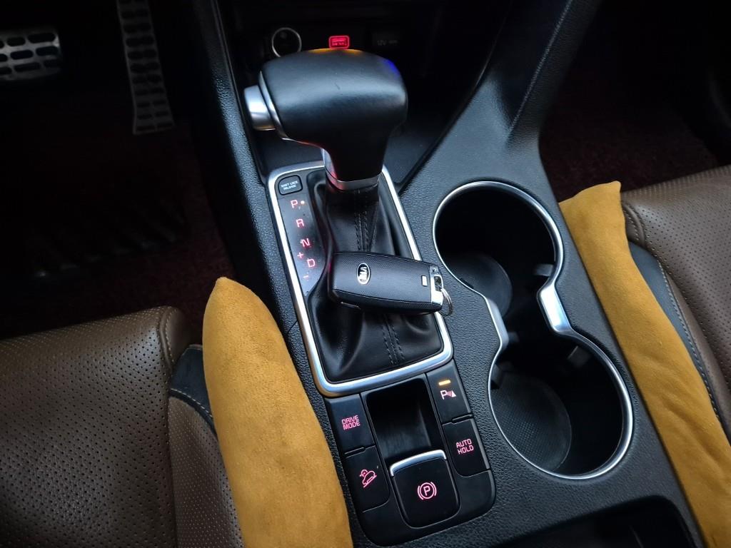 KIA Sportage - Vista 8