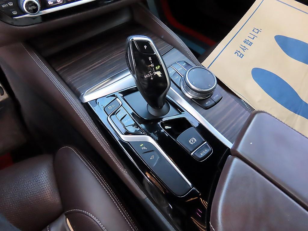 BMW 5 Series - Vista 11