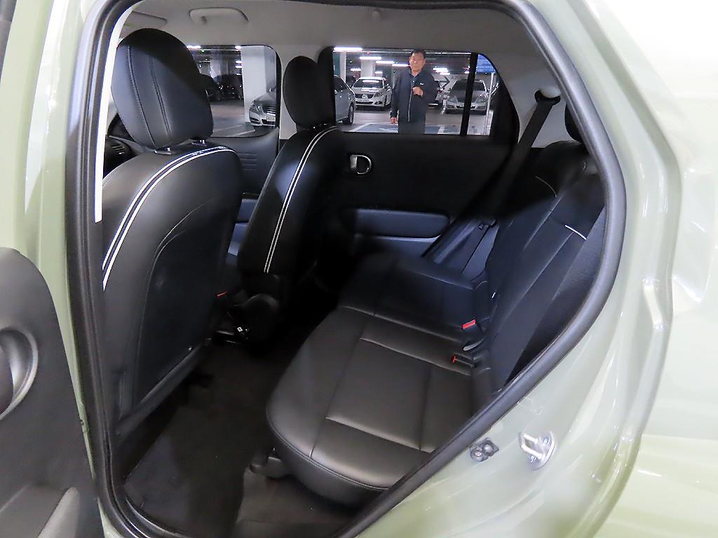 HYUNDAI Casper - Vista 7