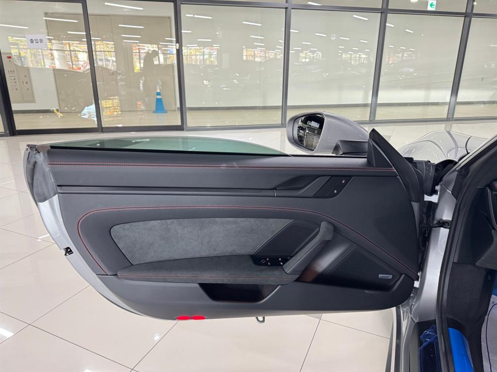 Porsche 911 - Vista 8