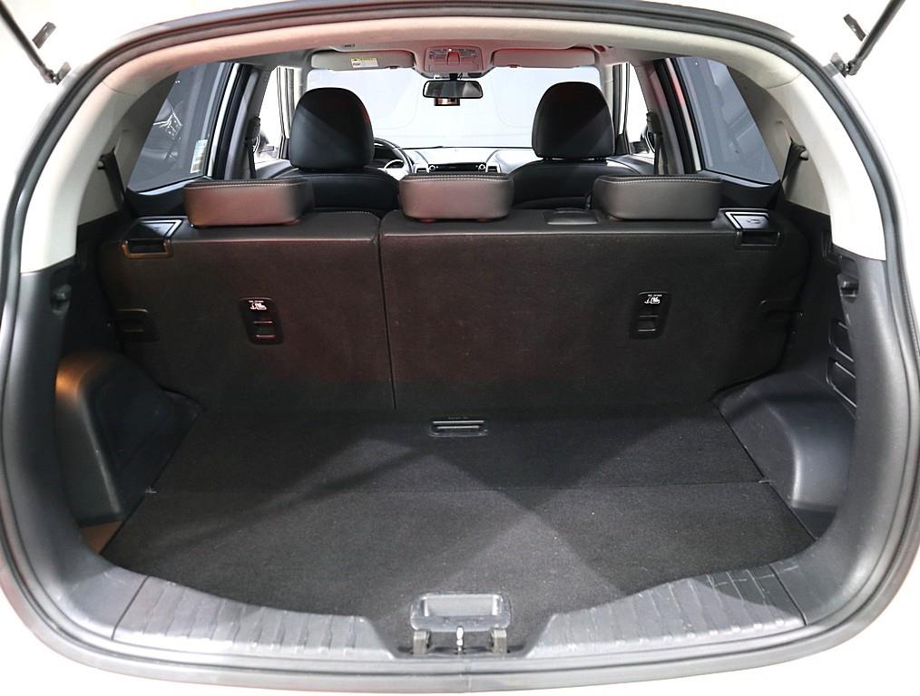 Ssangyong Tivoli 2018 Blanco - Importación desde Corea - HF Imports Iquique - Foto 18