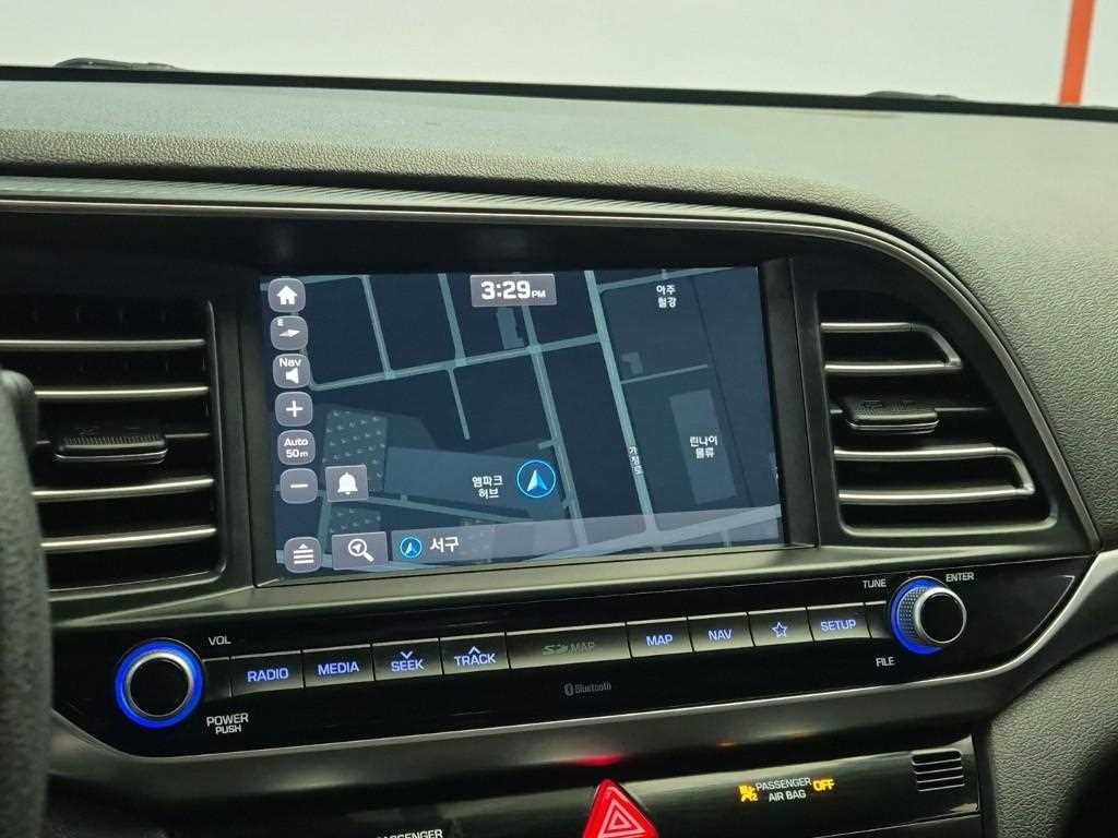 HYUNDAI Avante 2019 Gris - Importación desde Corea - HF Imports Iquique - Foto 13