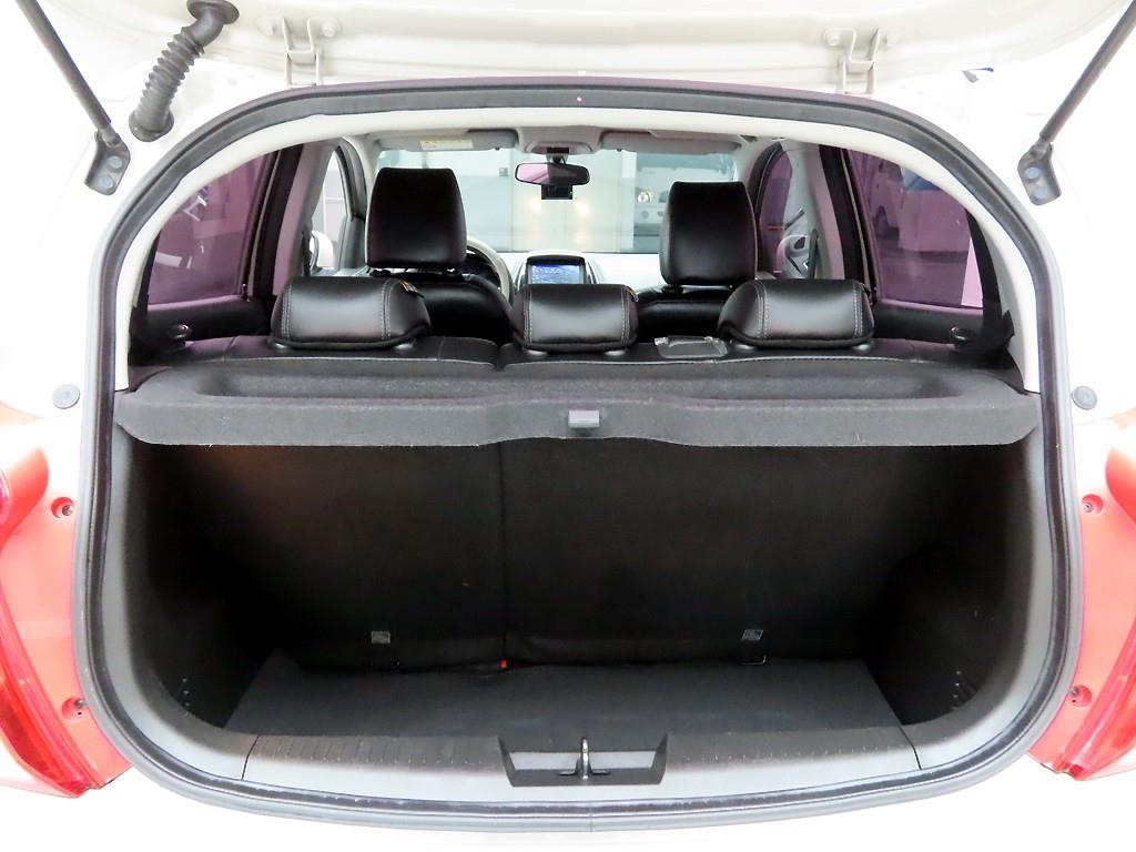 Chevrolet Spark - Vista 5