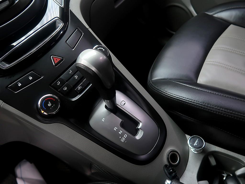 Chevrolet Orlando 2015 Blanco - Importación desde Corea - HF Imports Iquique - Foto 10