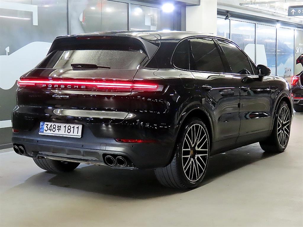 Porsche Cayenne - Vista 4