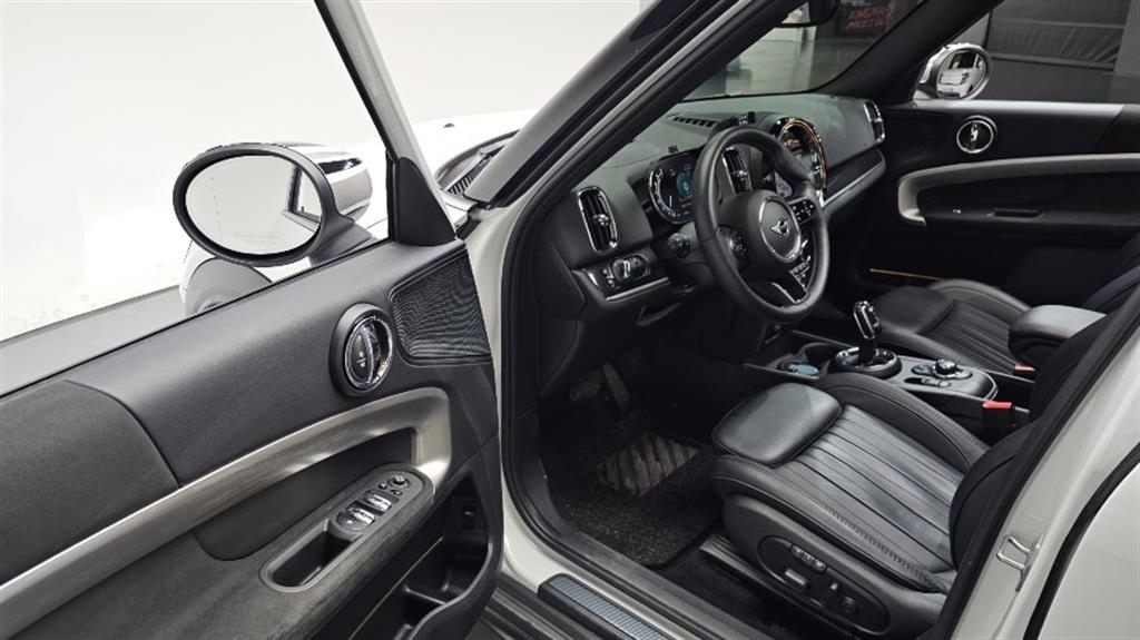 Mini Countryman - Vista 11