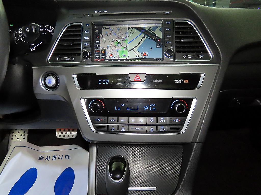 HYUNDAI Sonata - Vista 11