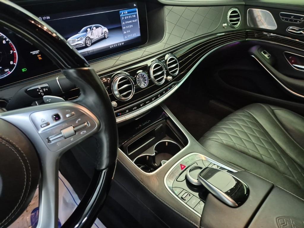 Mercedes Benz S Class - Vista 10