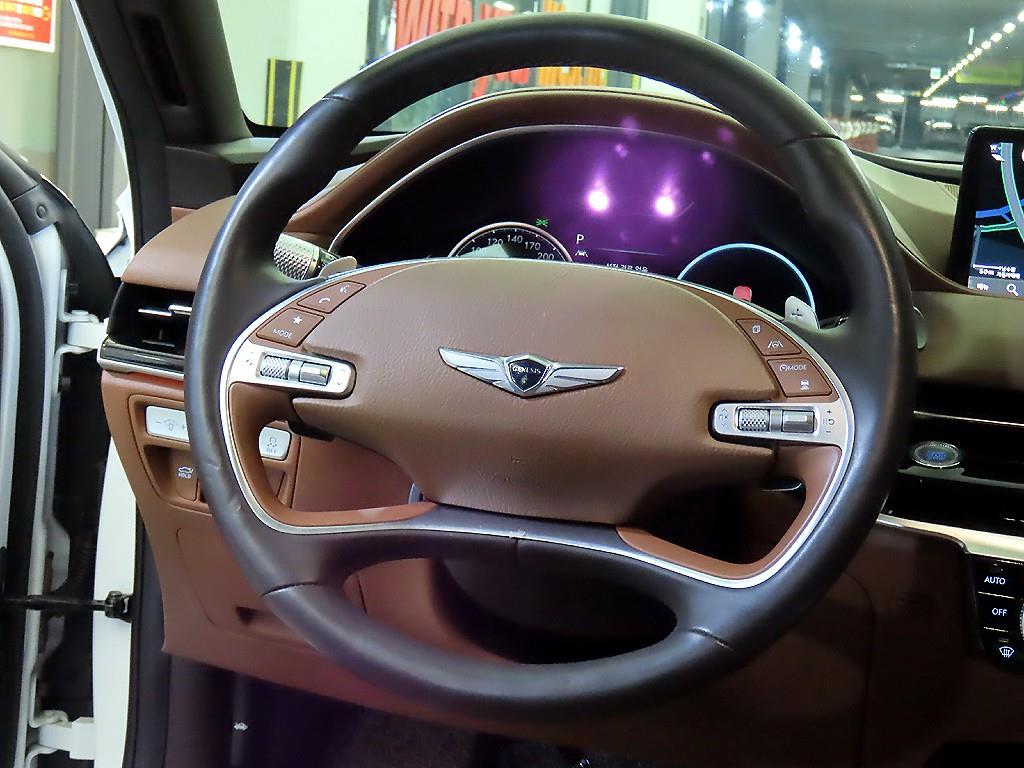 Genesis G80 - Vista 8