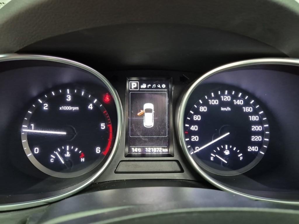 HYUNDAI Santa Fe - Vista 6