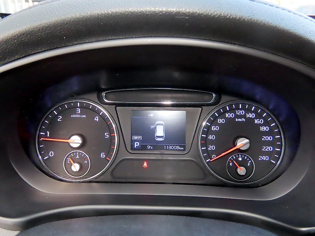 KIA Sorento - Vista 9