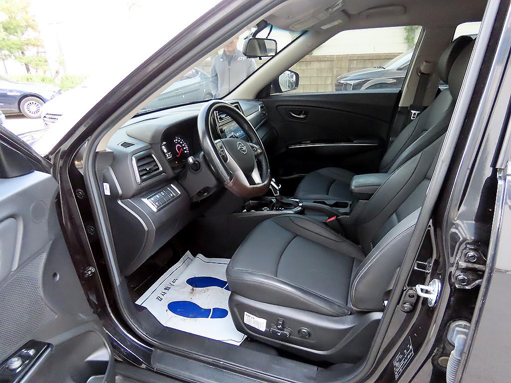 Ssangyong Tivoli - Vista 5