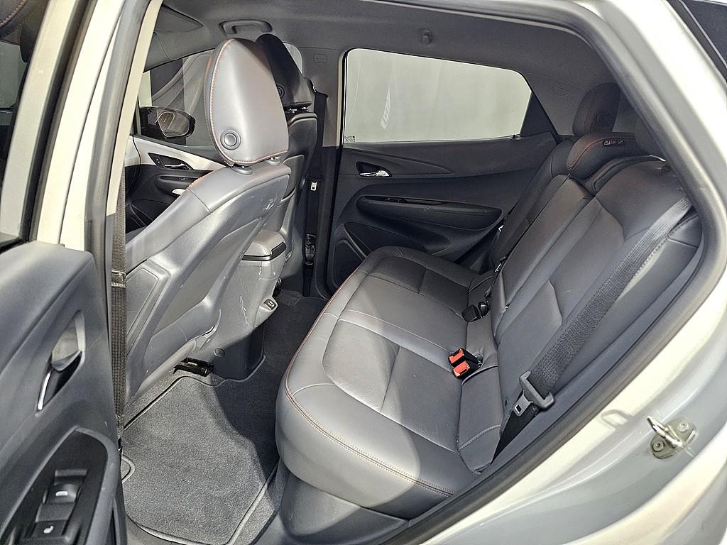 Chevrolet Bolt - Vista 9