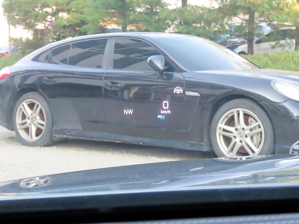 Mercedes Benz E class - Vista 10