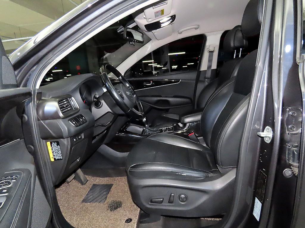 KIA Sorento - Vista 6