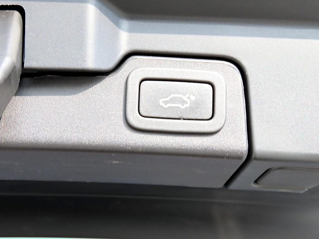 Land Rover Range Rover Bike 2018 Blanco - Importación desde Corea - HF Imports Iquique - Foto 17