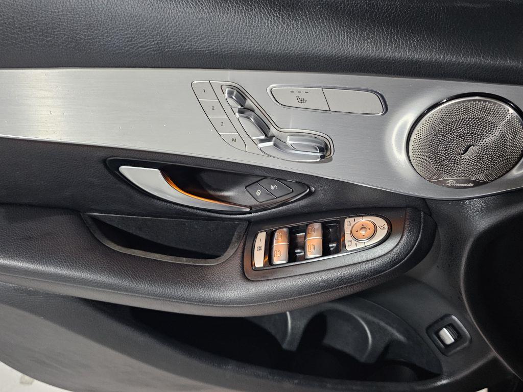 Mercedes Benz GLC Class 2018 Gris - Importación desde Corea - HF Imports Iquique - Foto 19