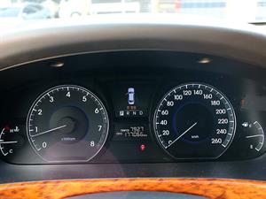 HYUNDAI Equus - Vista 12