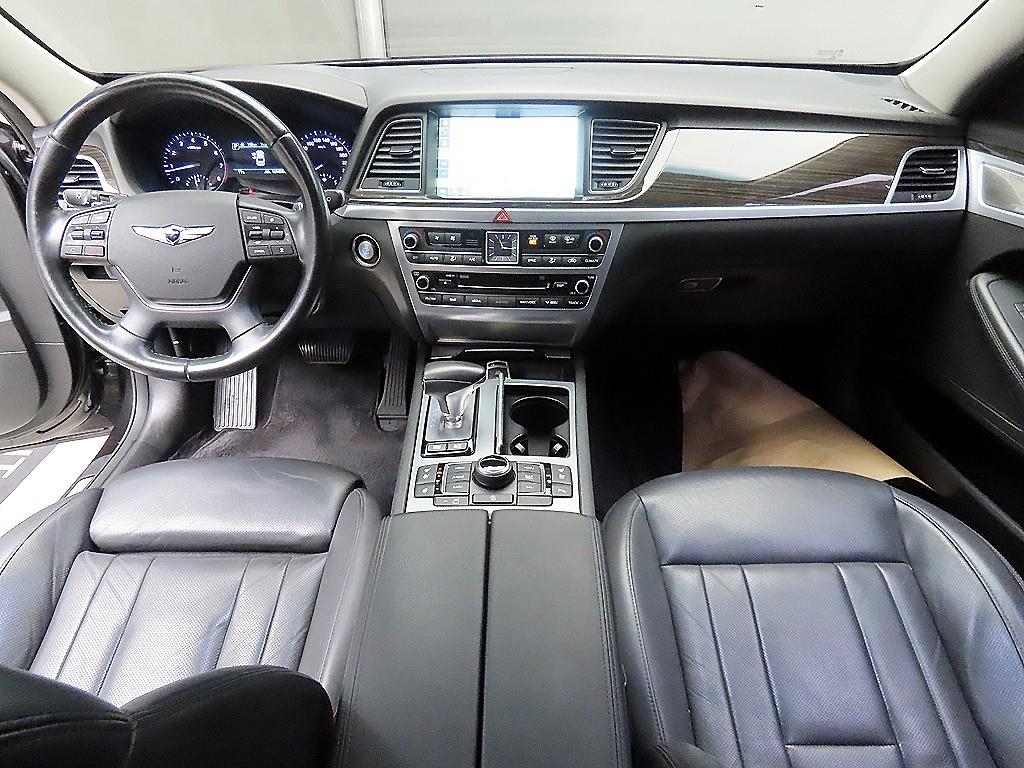 Genesis G80 - Vista 7