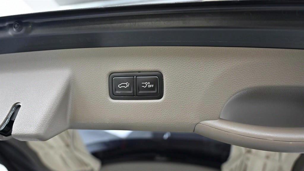 KIA Carnival - Vista 10