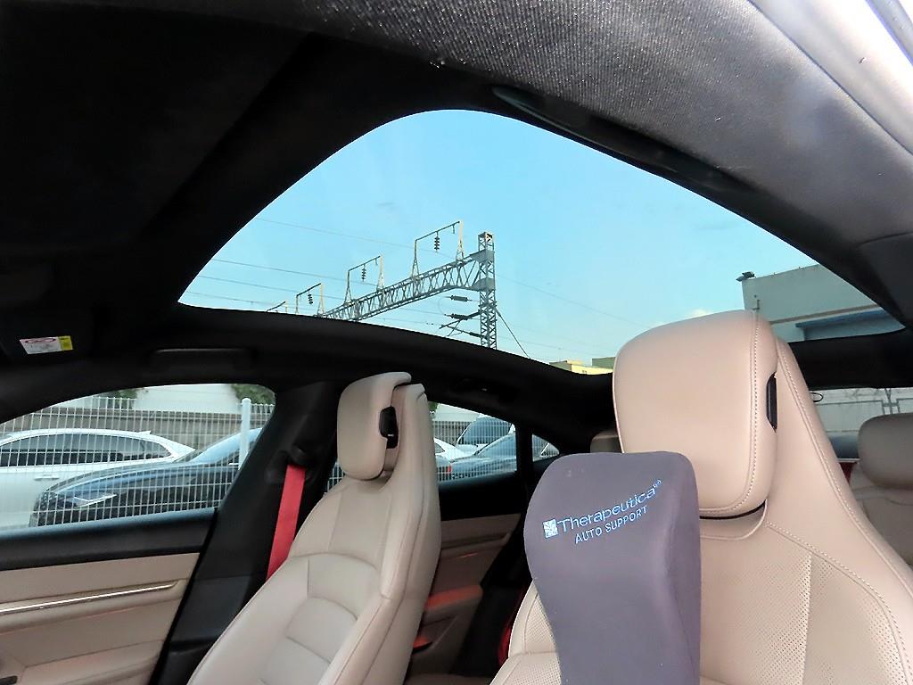 Porsche Taycan 2021 Café - Importación desde Corea - HF Imports Iquique - Foto 18