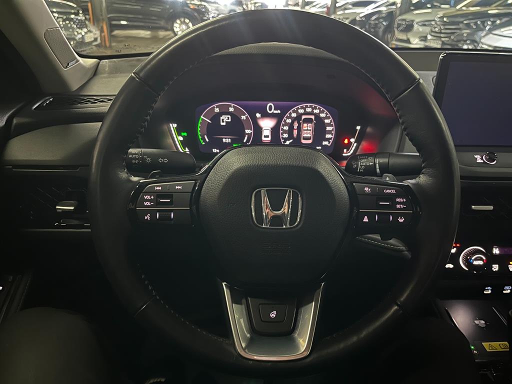 Honda Accord - Vista 9