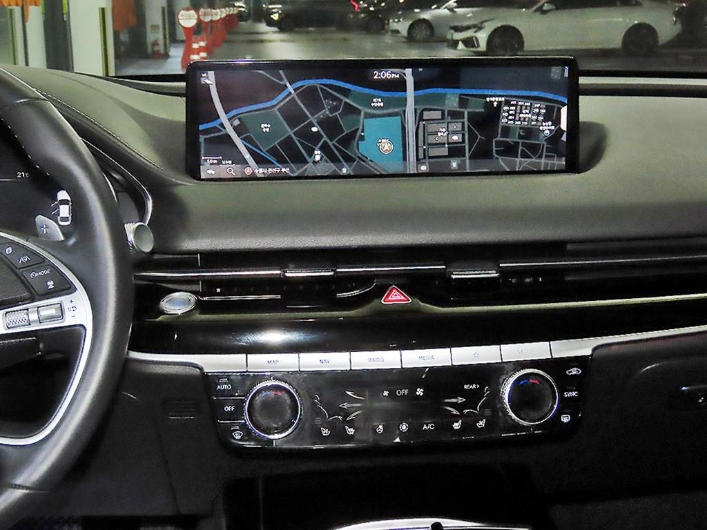 Genesis G80 - Vista 11