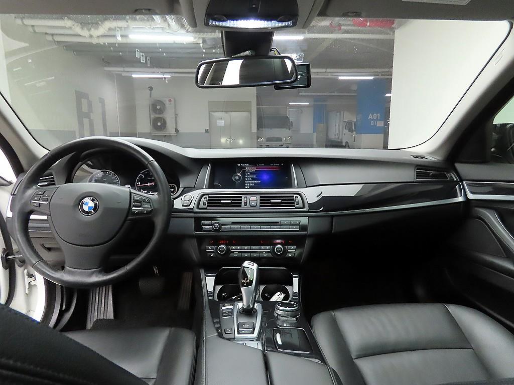 BMW 5 Series - Vista 8