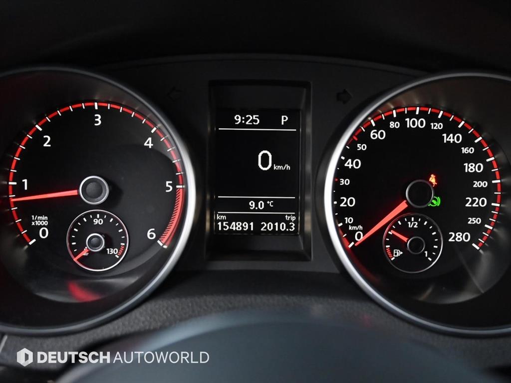 Volkswagen Golf - Vista 8