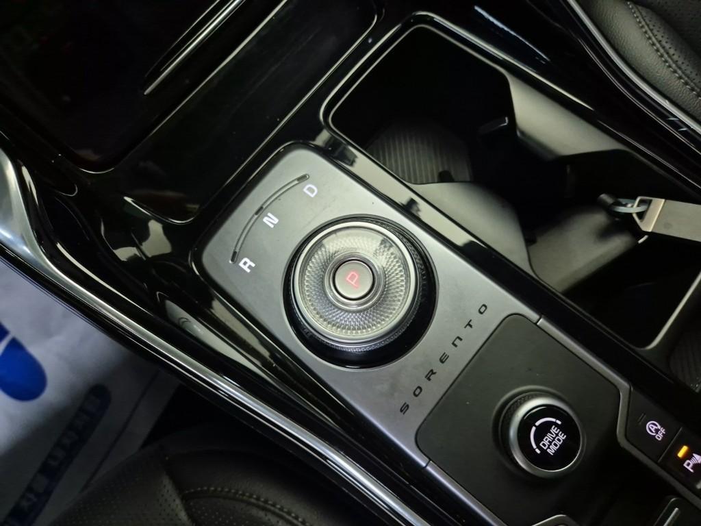 KIA Sorento - Vista 8