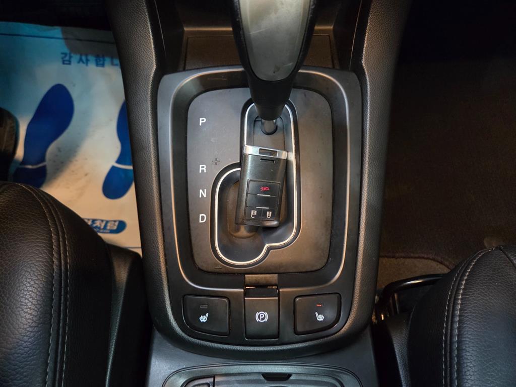 Chevrolet Captiva 2016 Blanco - Importación desde Corea - HF Imports Iquique - Foto 13