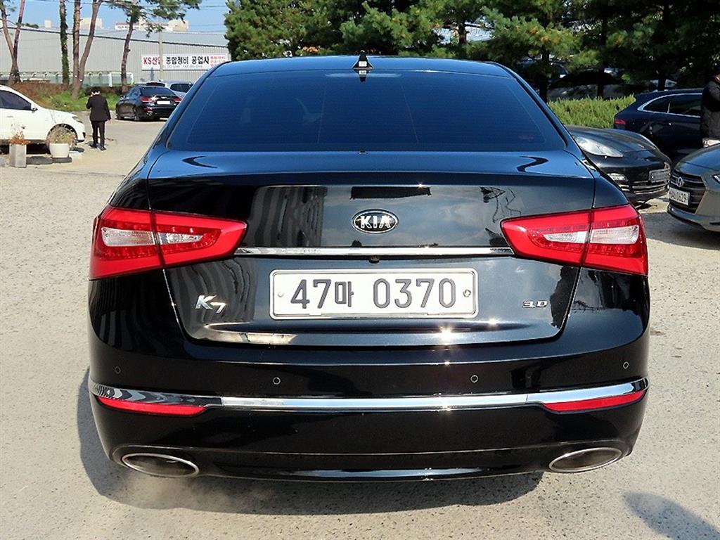 KIA K7 - Vista 4