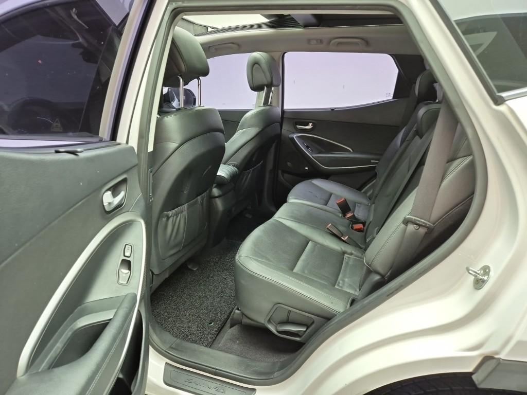 HYUNDAI Santa Fe - Vista 12