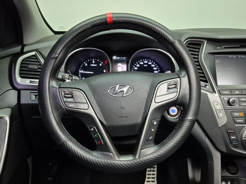 HYUNDAI Santa Fe - Vista 9