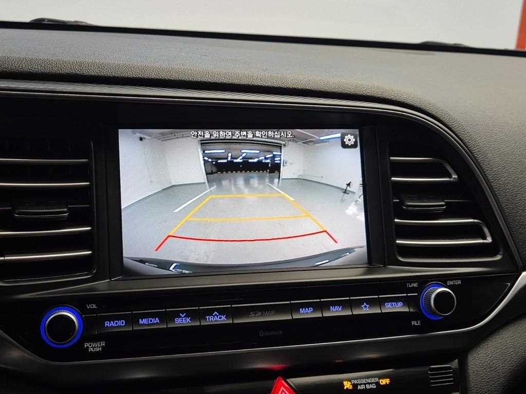 HYUNDAI Avante 2019 Gris - Importación desde Corea - HF Imports Iquique - Foto 14