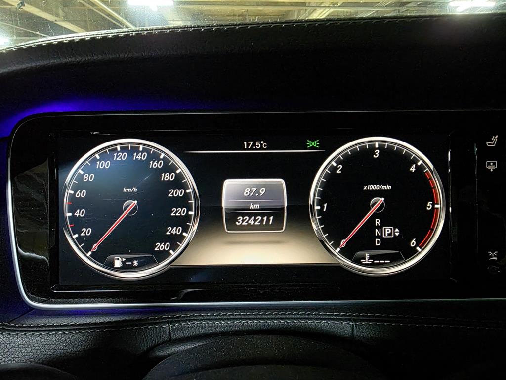 Mercedes Benz S Class - Vista 8