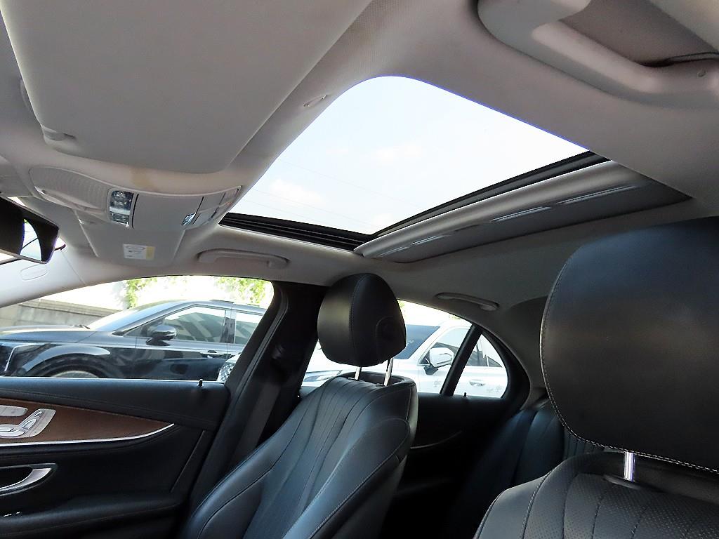 Mercedes Benz E class 2020 Gris - Importación desde Corea - HF Imports Iquique - Foto 16